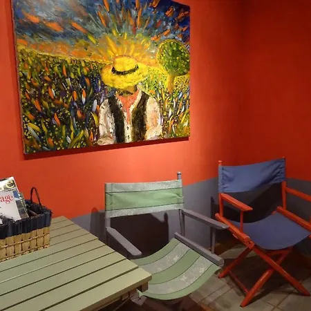 La Maison Bleue *